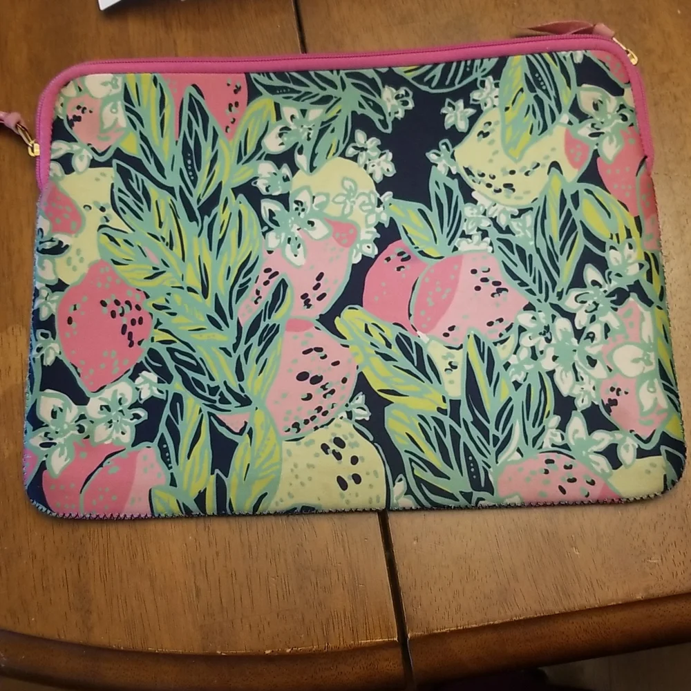 Lilly Pulitzer laptop computer bag